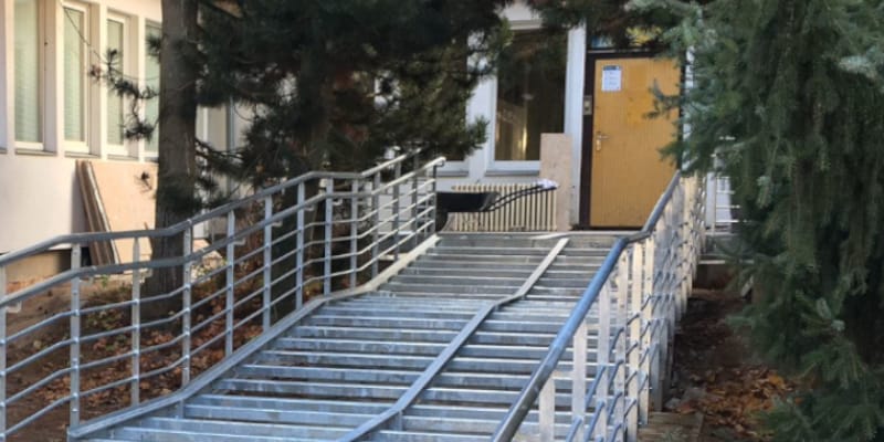 Exklusive Fe-Konstruktion